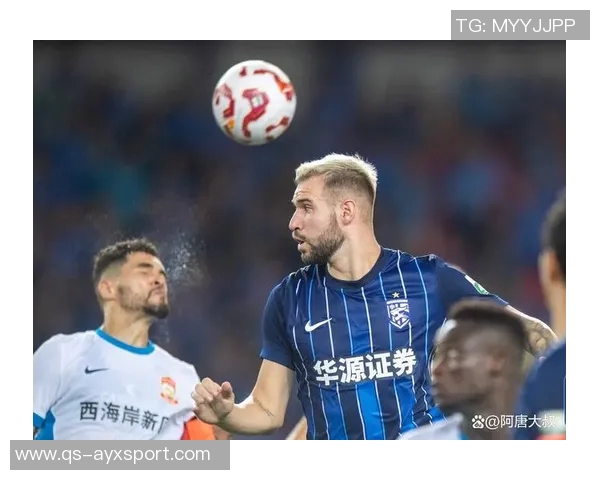 武汉三镇只需一胜即可确保保级优势领先降级区7分剩余三轮赛程紧迫 武汉三镇只需一胜即可确保保级优势领先降级区7分剩余三轮赛程紧迫