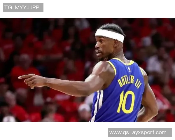 现代篮球无位置化科尔谈收官阵容与打分卫的重要性