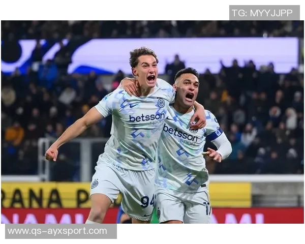 劳塔罗展望意甲争冠决战齐沃早餐时亲密互动国米全队