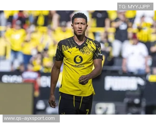 贝林厄姆与贝克汉姆的惊人相似之处揭示了英雄与恶棍的双重身份 贝林厄姆与贝克汉姆的惊人相似之处揭示了英雄与恶棍的双重身份