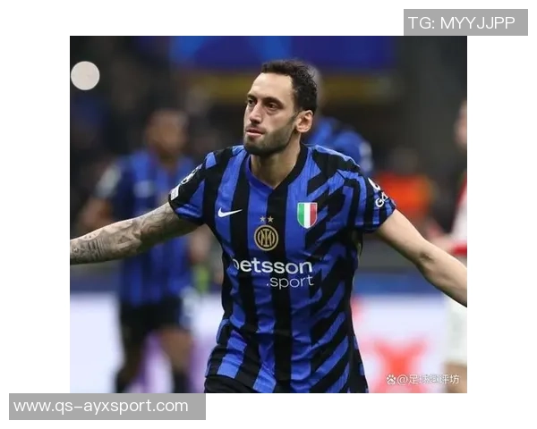 土耳其国门祝贺恰尔汗奥卢百场里程碑期待未来更多辉煌成就