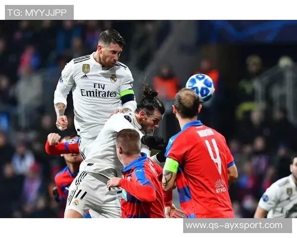 皇马致敬迪斯蒂法诺超级金球奖获奖36周年独一无二的历史传奇